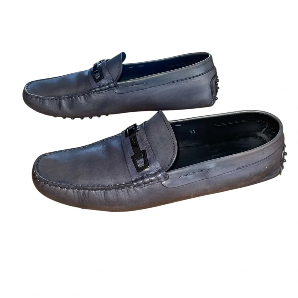 Tod’s buckle- detailed rubber pebble out sole Italian design loafer. Size 11 GUC - Picture 6 of 16